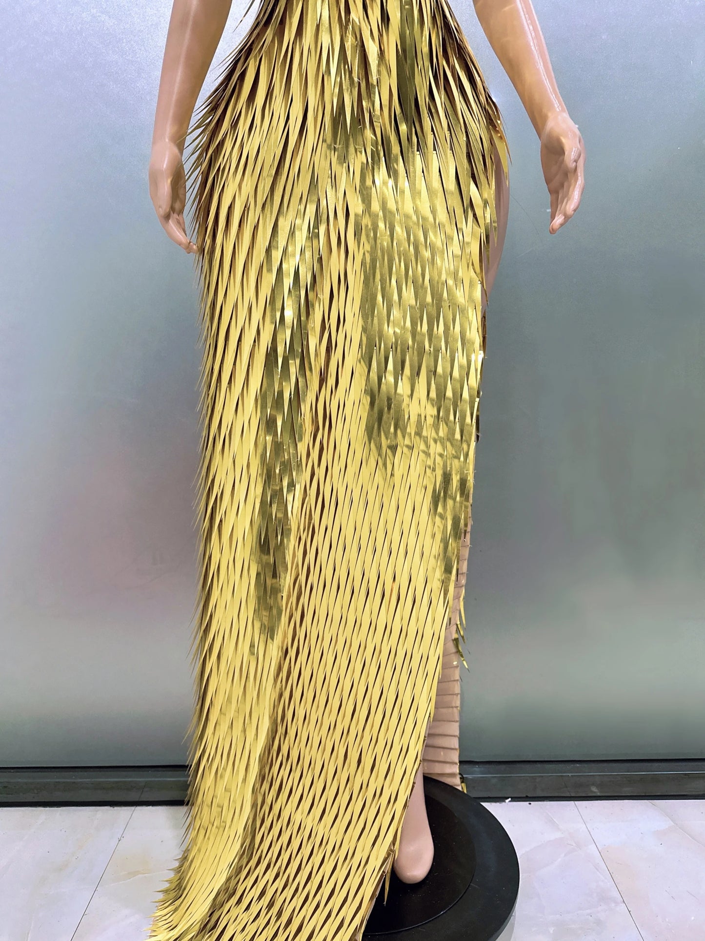 Sparkly Gold Sequined Sexy Strapless Slit